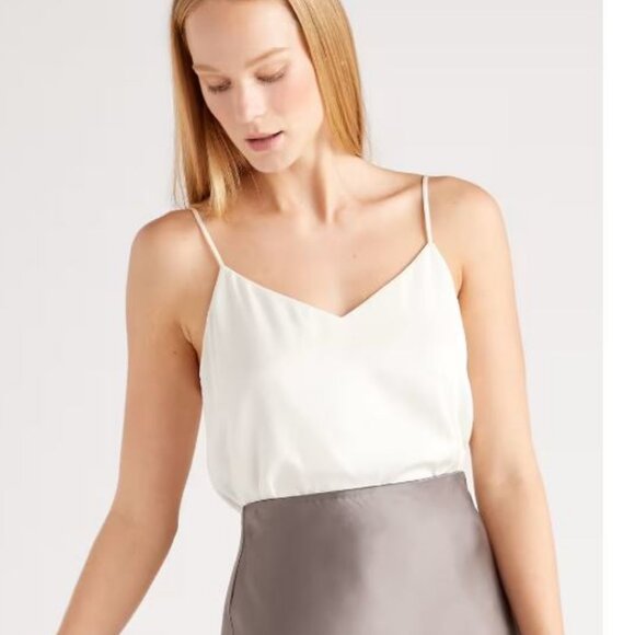 Washable Stretch Silk V-Neck Cami - Picture 2 of 6